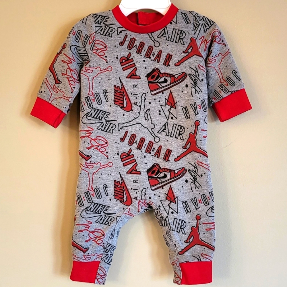 Jordan/Nike grey and red footless footie/sleeper